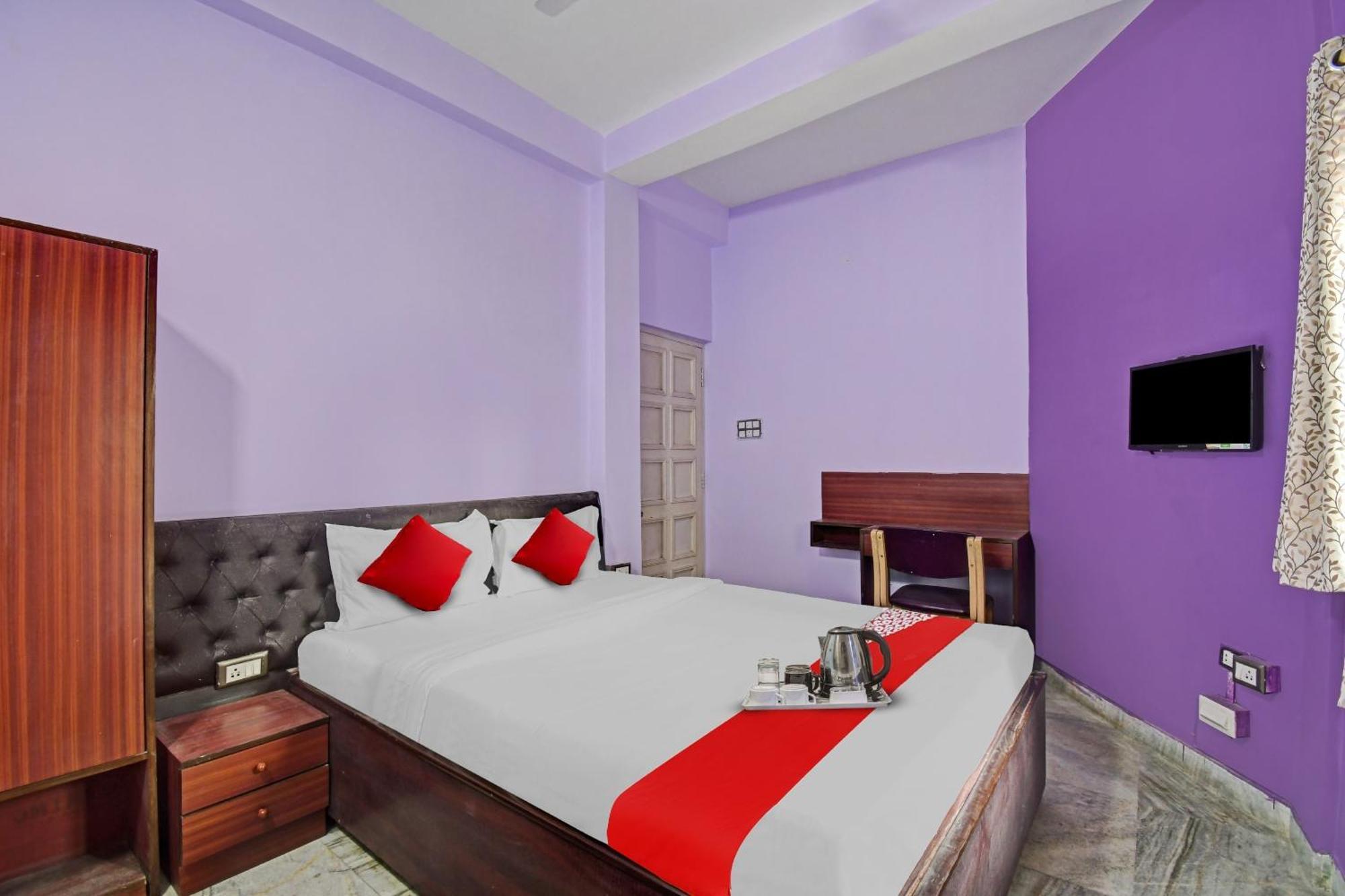 Hotel O R A Homestay Near Acropolis Mall Колката Екстер'єр фото